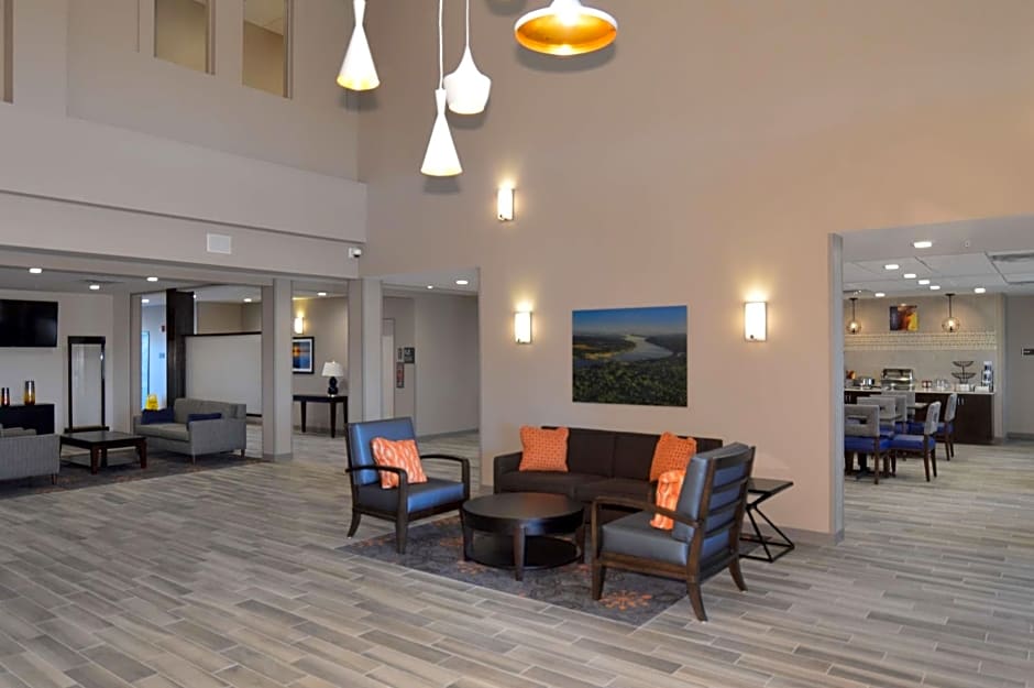 Best Western False River Hotel