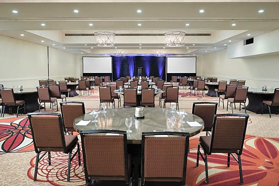 Sheraton Tampa Brandon Hotel