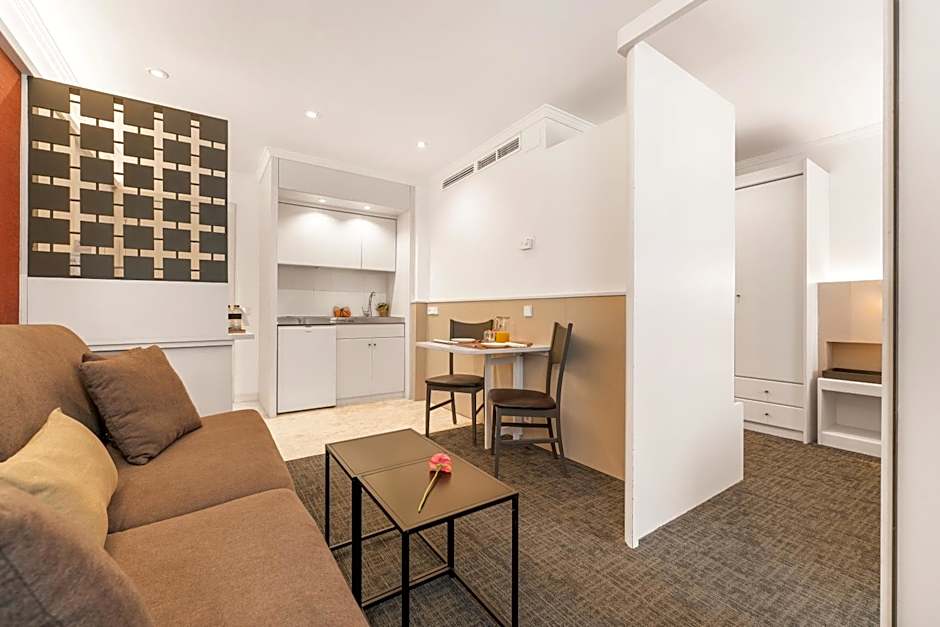 Acacia Suite