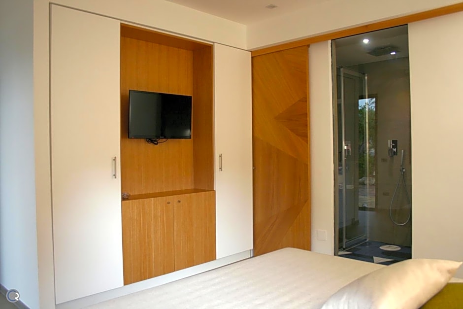 Punta Bianca Suite & Home Experience