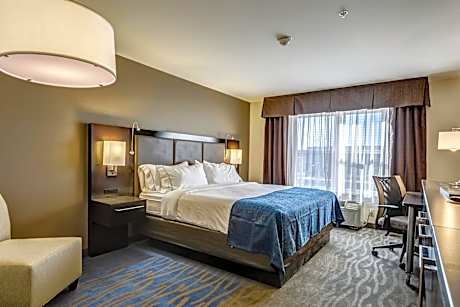 Standard King Room