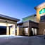 La Quinta Inn & Suites by Wyndham Knoxville Central Papermill