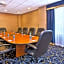 Holiday Inn Express and Suites Pittsburgh West Mifflin