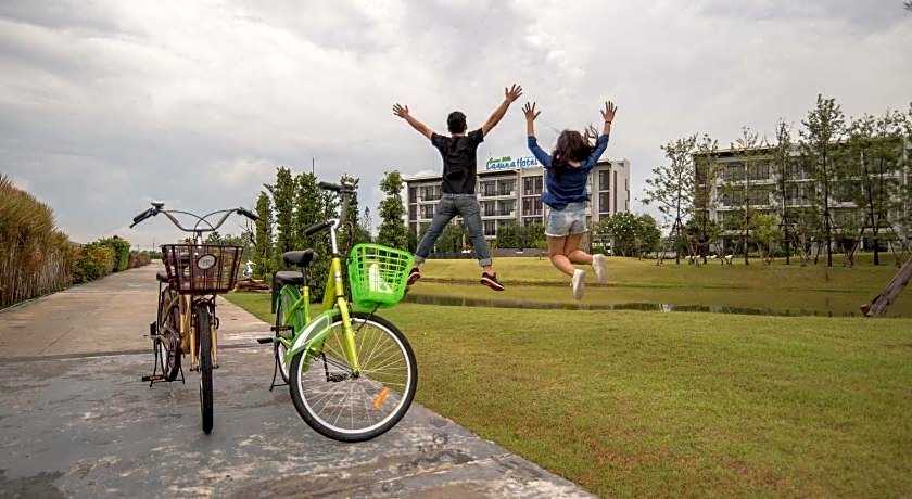 GreenVille Laguna Hotel