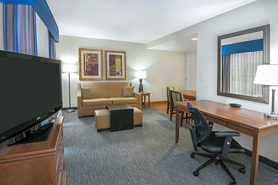 Homewood Suites By Hilton Laredo At Mall Del Norte