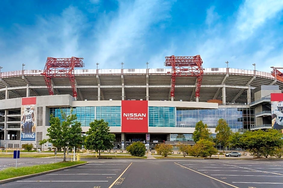 Super 8 by Wyndham Nashville Downtown