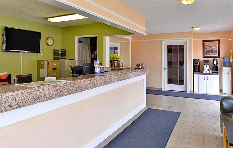 Canadas Best Value Inn Whitecourt