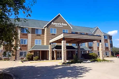 AmericInn by Wyndham Galesburg