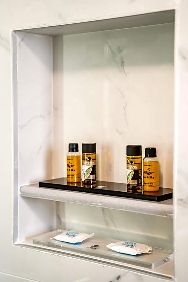 Apolis Beachscape Hotel