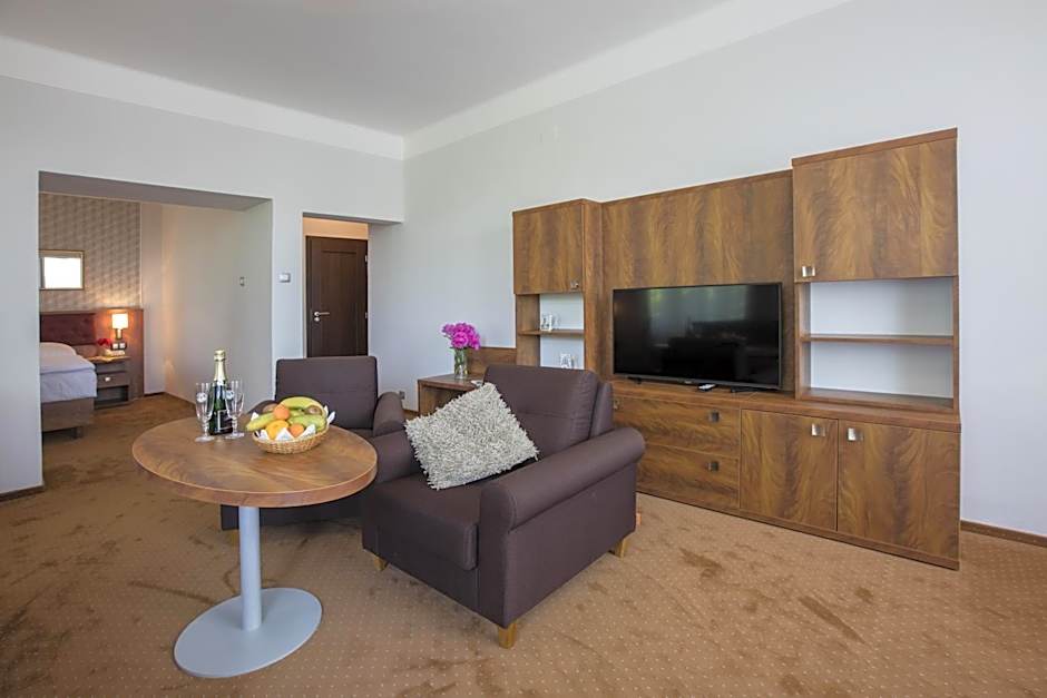 Hotel Bellevue Tlapak