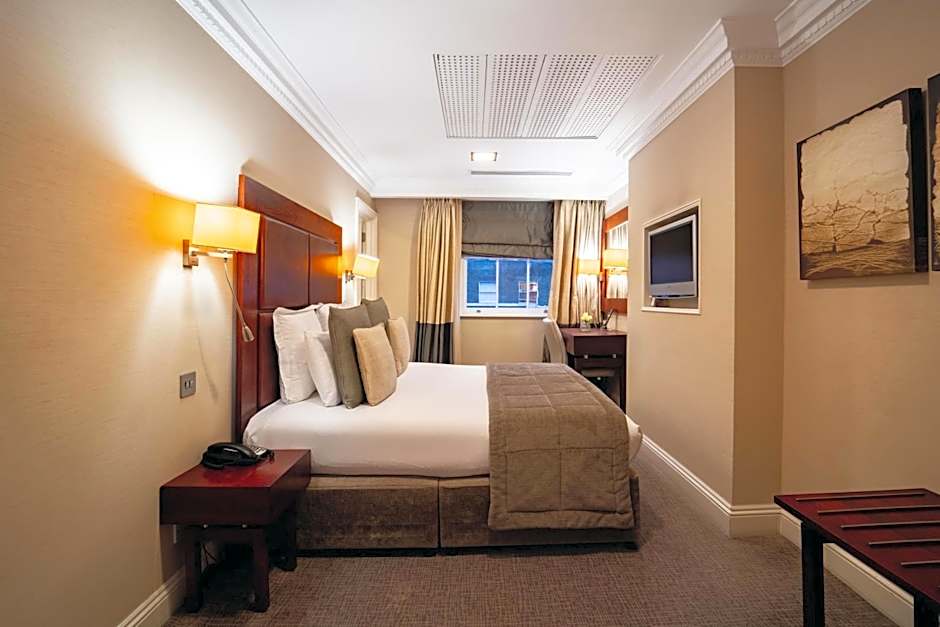 Grange Beauchamp Hotel