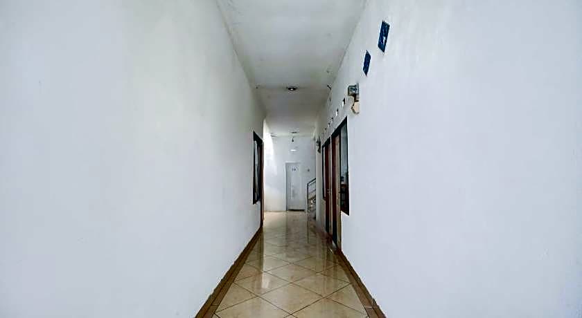 Hotel O MUMU HOMESTAYNearCarnival Park Surabaya