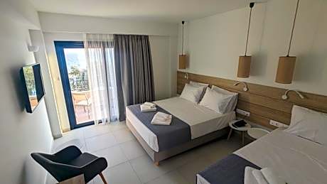 Superior Triple Room with Sea View
