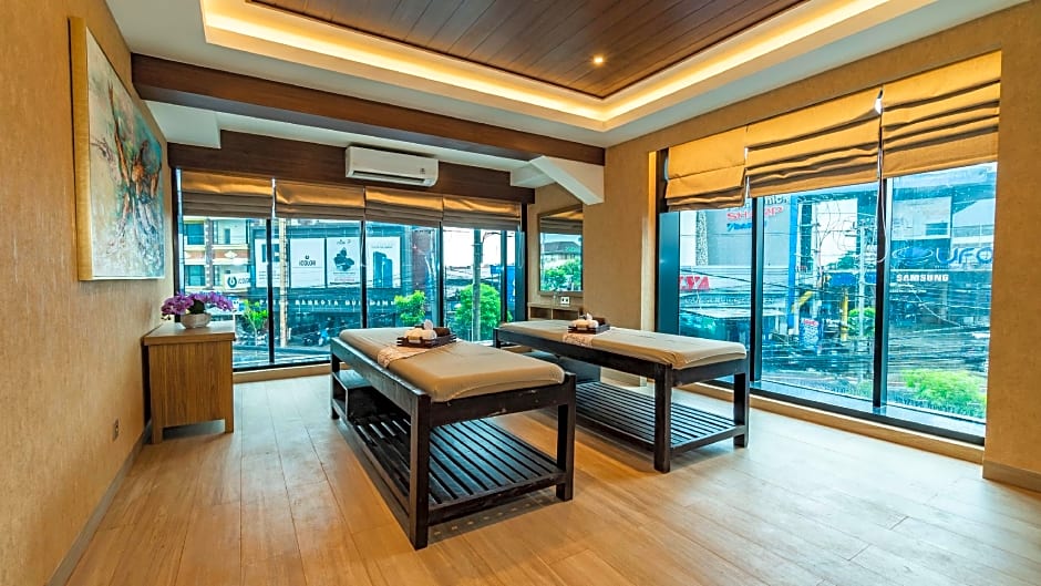 City of Aventus Hotel - Denpasar