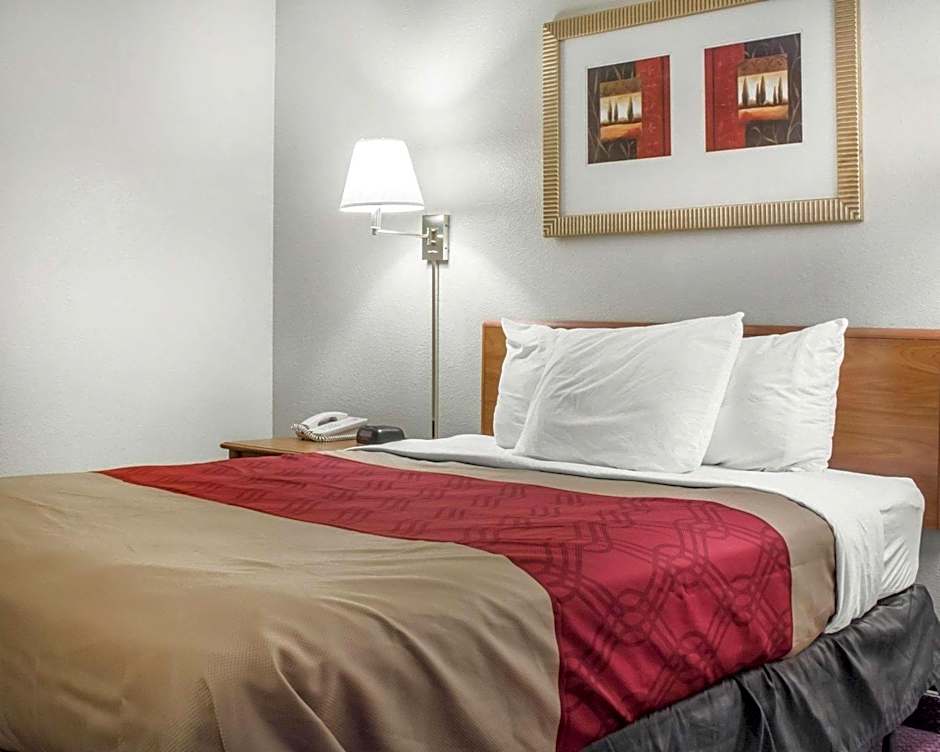 Econo Lodge Ithaca Airport