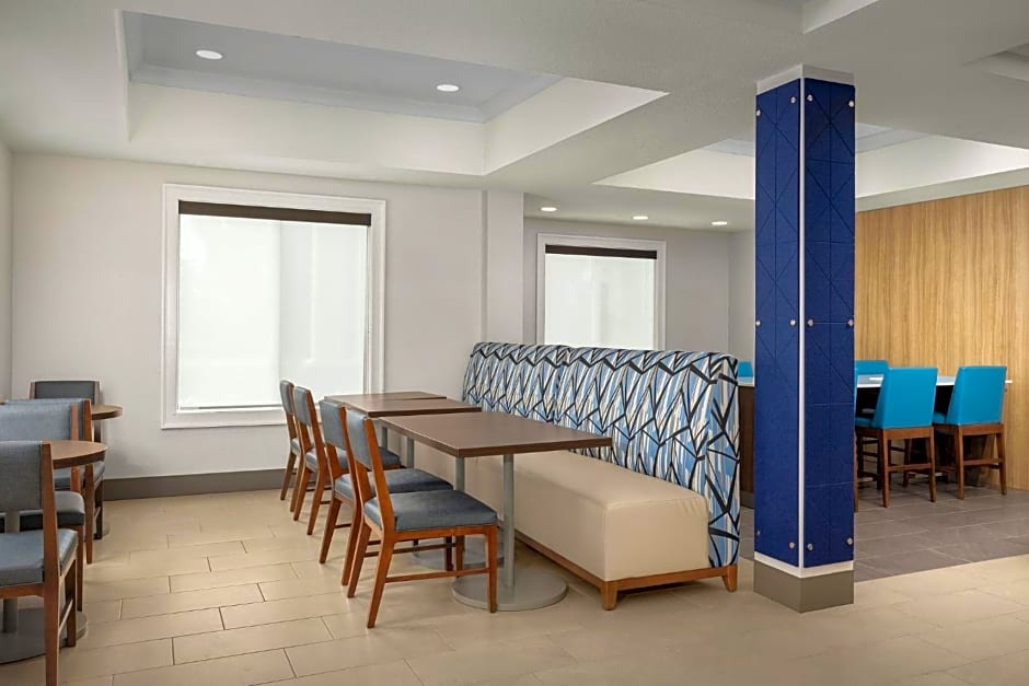 Holiday Inn Express & Suites Superior By IHG
