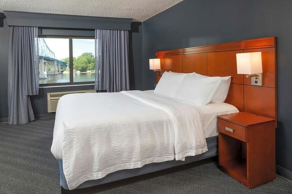 Courtyard by Marriott La Crosse Downtown/Mississippi Riverfront