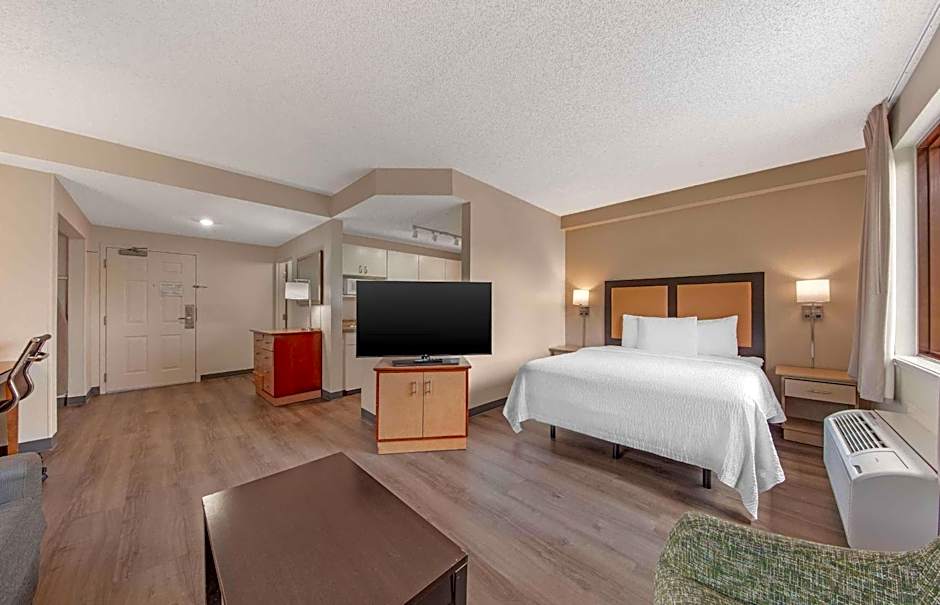 Extended Stay America Suites - Fort Lauderdale - Cypress Creek - NW 6th Way