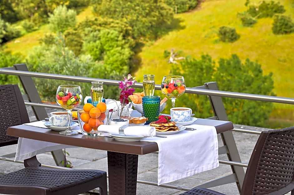 Pousada Convento de Arraiolos - Historic Hotel