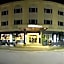 Townhouse Oak Vera Hotel Near Clark International Airport