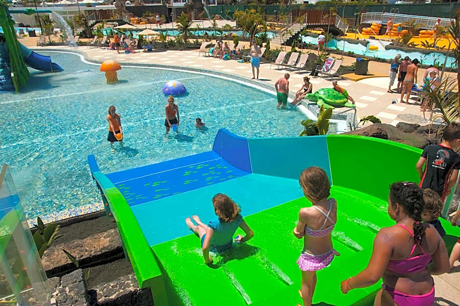 Relaxia Lanzasur Club - Aqualava Water Park