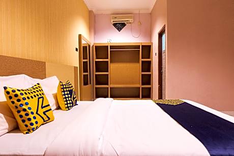 Economy Twin Room