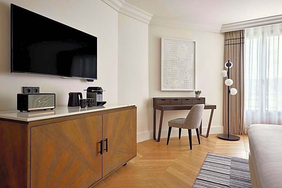 Paris Marriott Champs Elysees Hotel