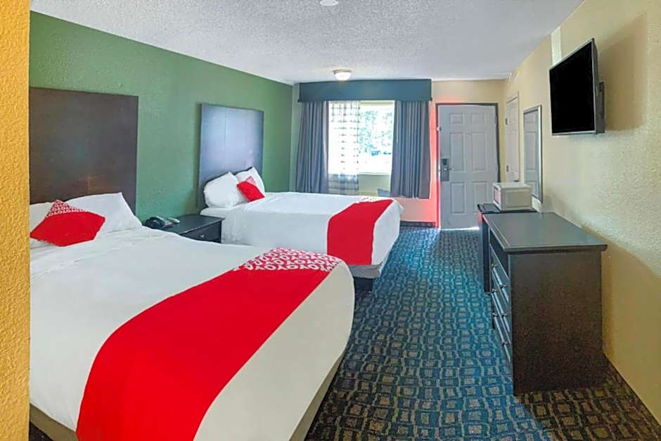 OYO Hotel Rosenberg TX I-69