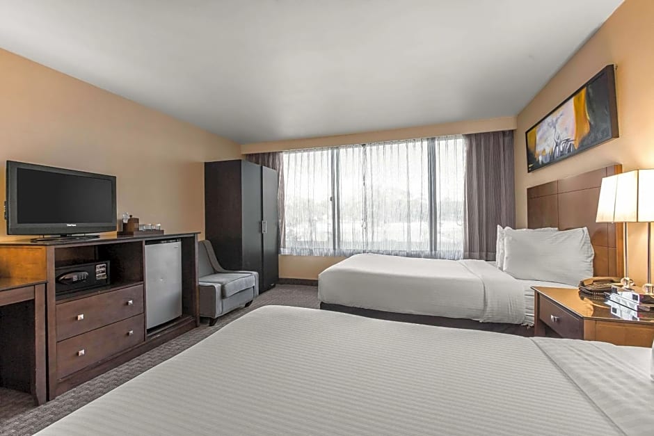 The Hills Hotel, an IHG Hotel