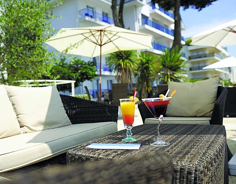 Hôtel Vacances Bleues Villa Caroline