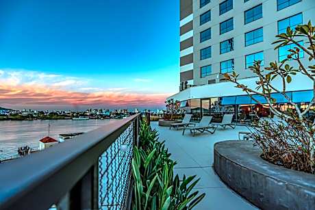 Executive Double Room with River View