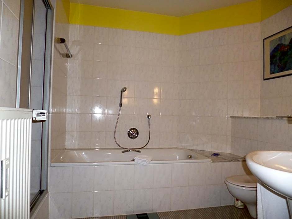 Hotel Restaurant Marbella