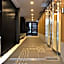 Marutamachi Crystal Hotel
