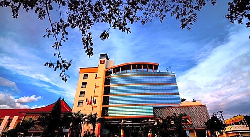 Ros-In Hotel