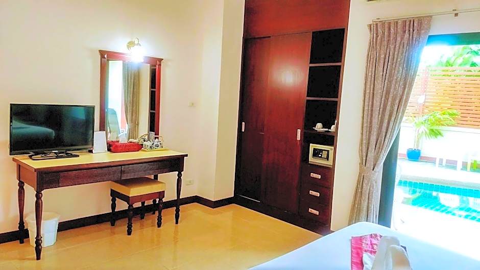 Mei Zhou Phuket Hotel - SHA Plus