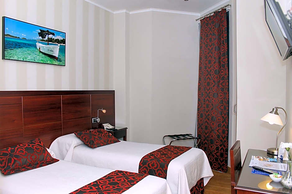 Hotel LB Lebrija by MA 22 Puntos