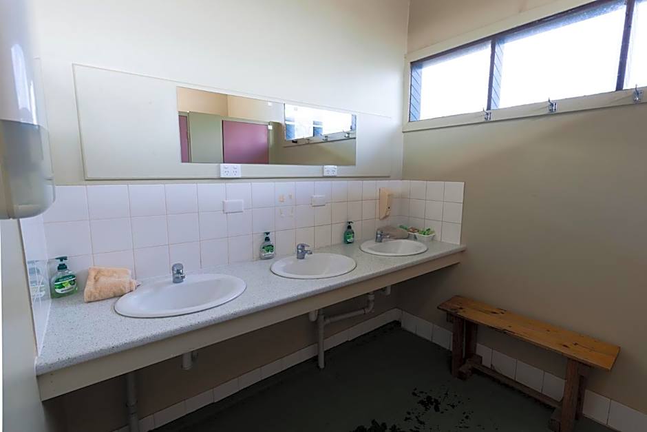 Broken Hill Tourist Lodge