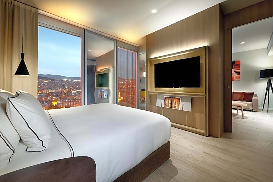 Meliá Barcelona Sky