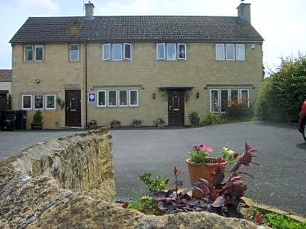 Carents House