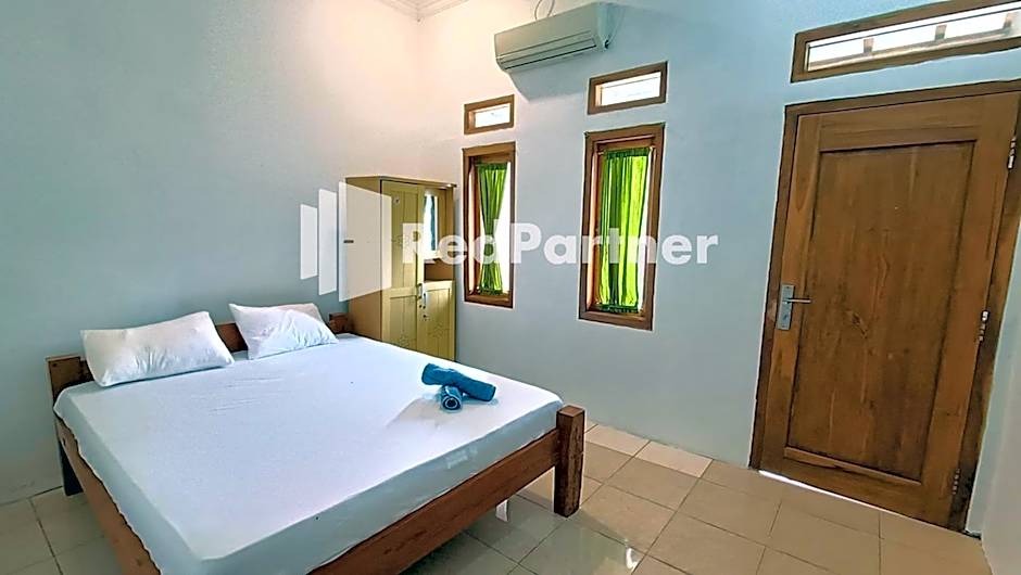 Jogo Segoro Homestay Mitra RedDoorz near Pantai Sundak Gunungkidul