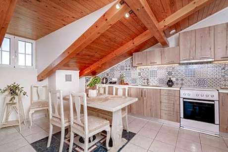 Étienne Apartment in Central Location