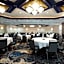 DoubleTree By Hilton Houston Hobby Airport