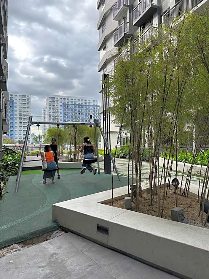 Mall of Asia MOA S Residences , IKEA Pasay , NAIA Airport , Manila Bay