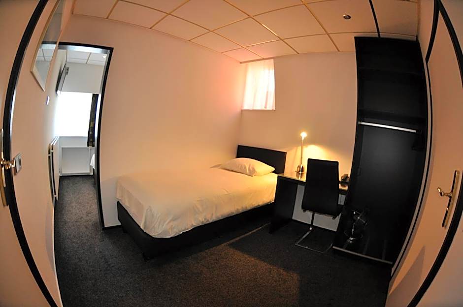 Budget Hotel Le Beau Rivage