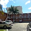 Paradise Inn & Suites