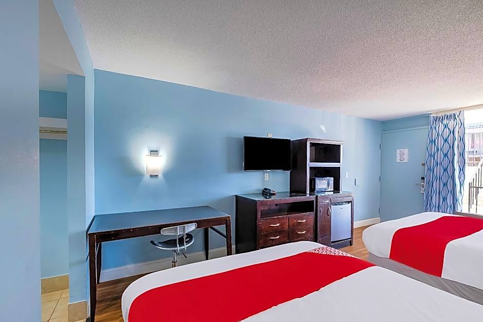 OYO Hotel Cleveland, TN