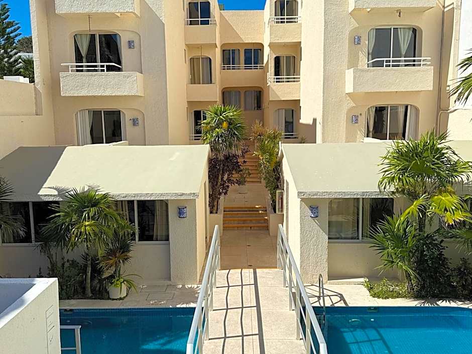 Luciana Hotel & Beach Club