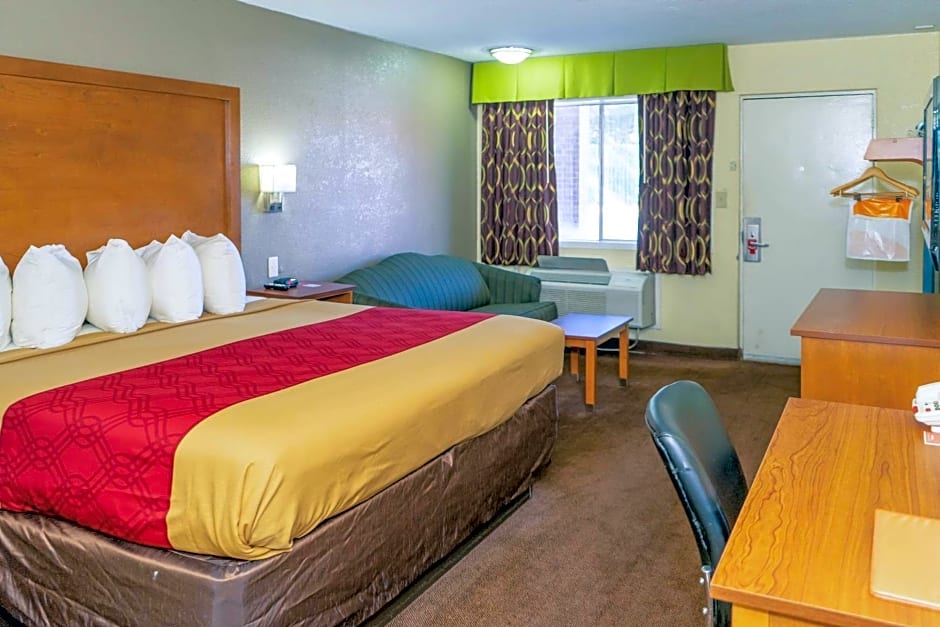 Econo Lodge Weldon