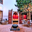 Riad 92 - Architect's Riad in the Exclusive Dar El Bacha