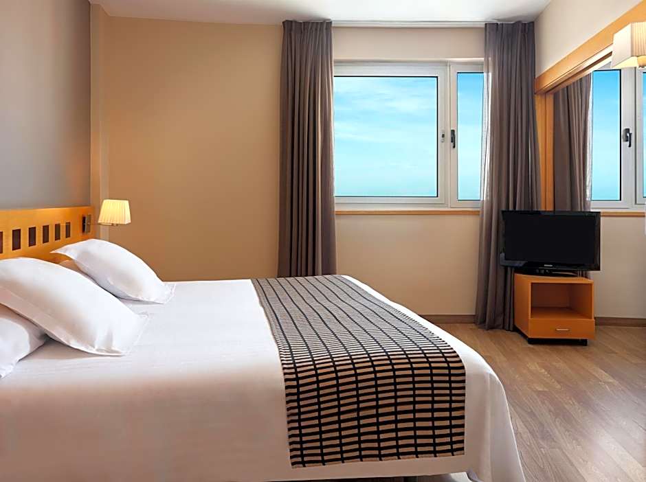 Ponient Vila Centric by PortAventura World - Available rates with tickets to PortAventura Park & Ferrari Land
